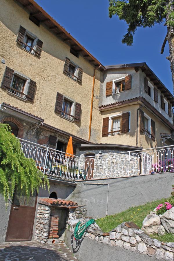 Appartamenti La Tartufaia Country House Pool And Relax By Gardadomusmea Tremosine Eksteriør bilde